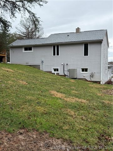 4306 Jones Lane, Floyds Knobs, IN 47119