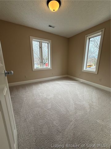 4306 Jones Lane, Floyds Knobs, IN 47119