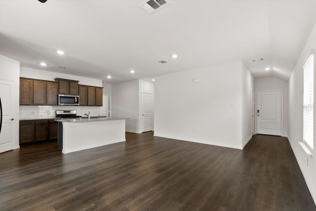 617 Calm Springs Drive, Princeton, TX 75407