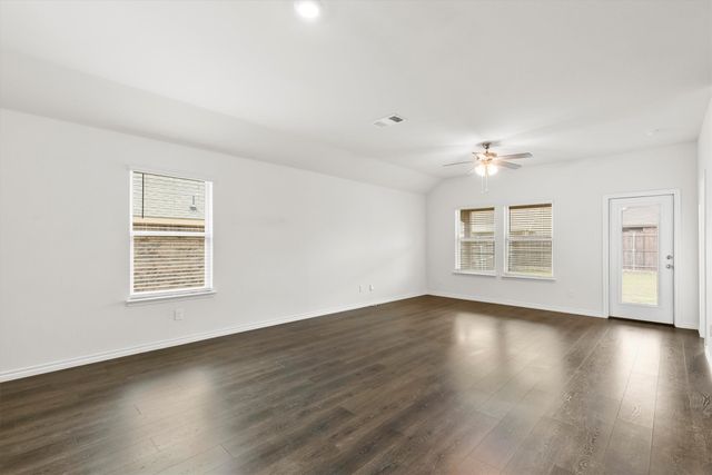 617 Calm Springs Drive, Princeton, TX 75407