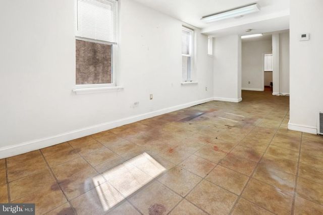 1613 N 18TH ST, Philadelphia, PA 19121