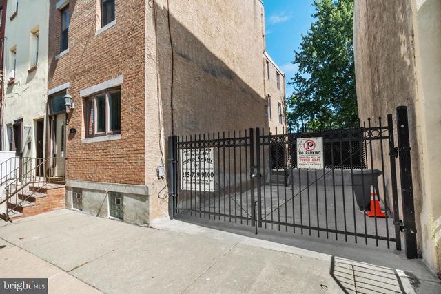 1613 N 18TH ST, Philadelphia, PA 19121
