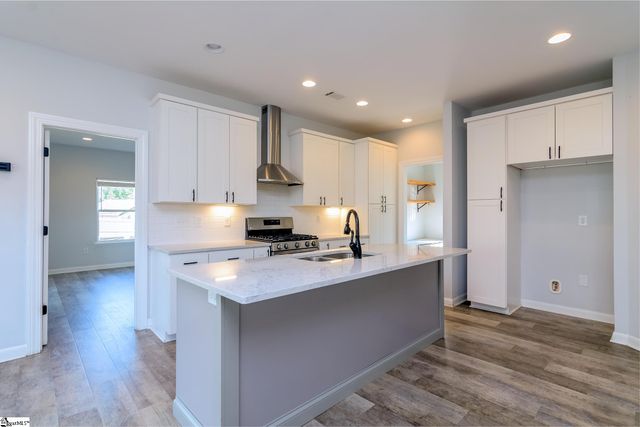 215 Maloy Street, Greenville, SC 29601