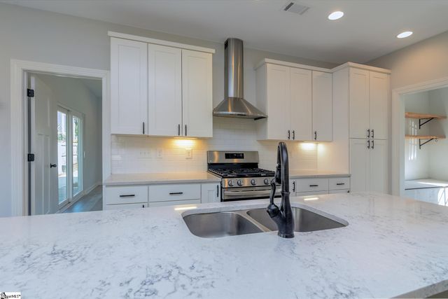 215 Maloy Street, Greenville, SC 29601
