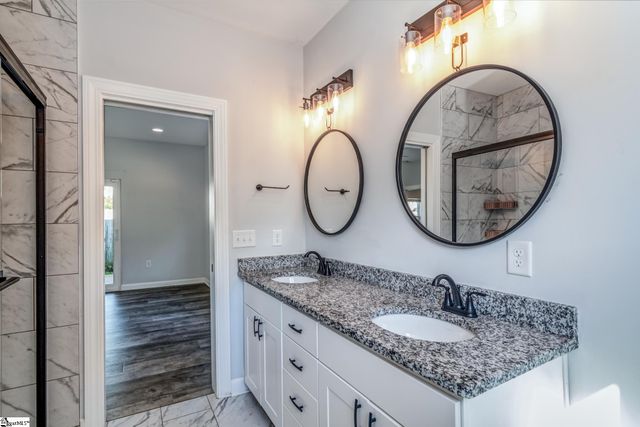 215 Maloy Street, Greenville, SC 29601