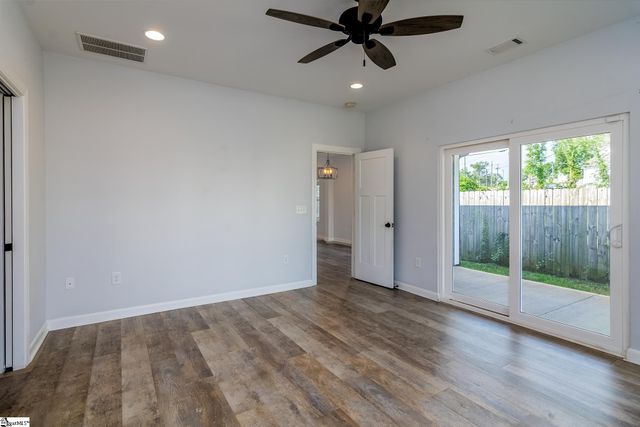 215 Maloy Street, Greenville, SC 29601