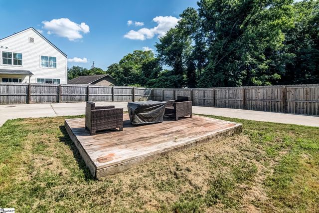215 Maloy Street, Greenville, SC 29601