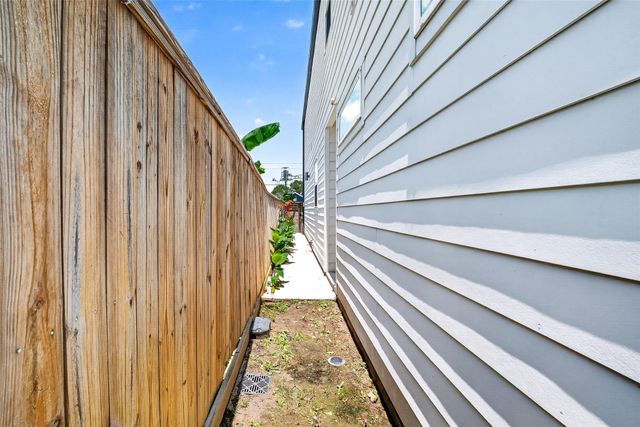 7314 Avenue L, Houston, TX 77011