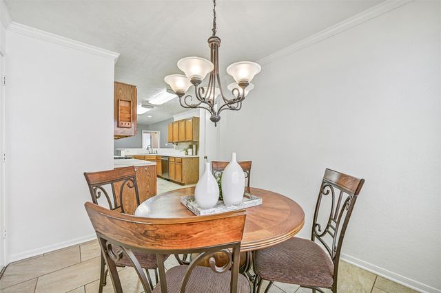 4918 Pleasant Plains Drive, Friendswood, TX 77546