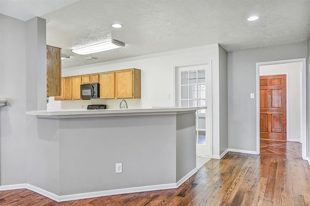 4918 Pleasant Plains Drive, Friendswood, TX 77546