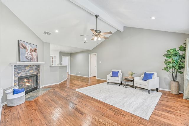 4918 Pleasant Plains Drive, Friendswood, TX 77546