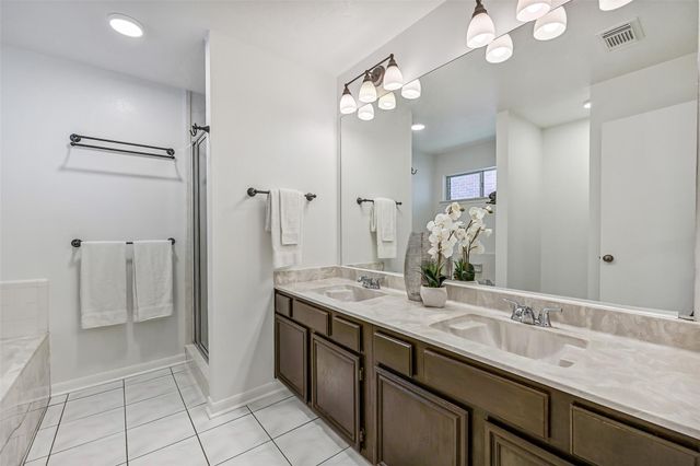 4918 Pleasant Plains Drive, Friendswood, TX 77546