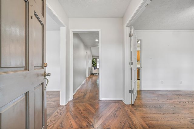 4918 Pleasant Plains Drive, Friendswood, TX 77546