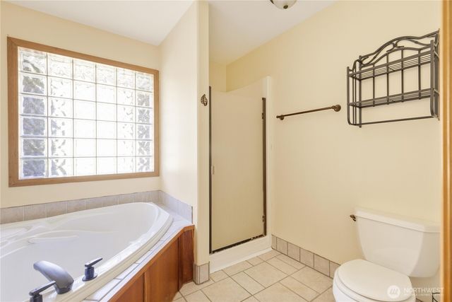 1583 Mark Street, Oak Harbor, WA 98277