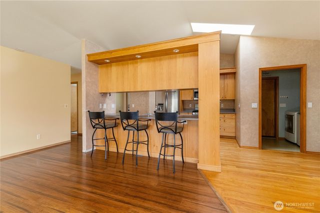 1583 Mark Street, Oak Harbor, WA 98277