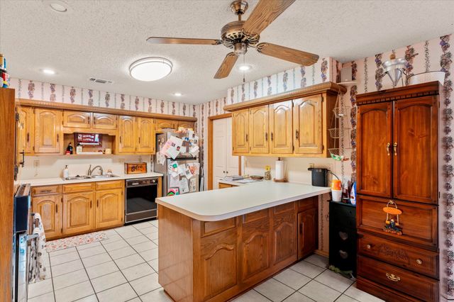 2303 Deanna Drive, Mt Pleasant, TX 75455