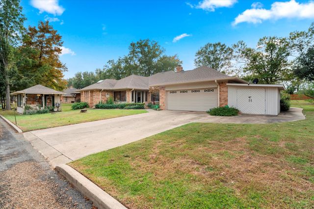 2303 Deanna Drive, Mt Pleasant, TX 75455