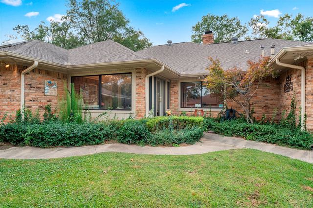 2303 Deanna Drive, Mt Pleasant, TX 75455