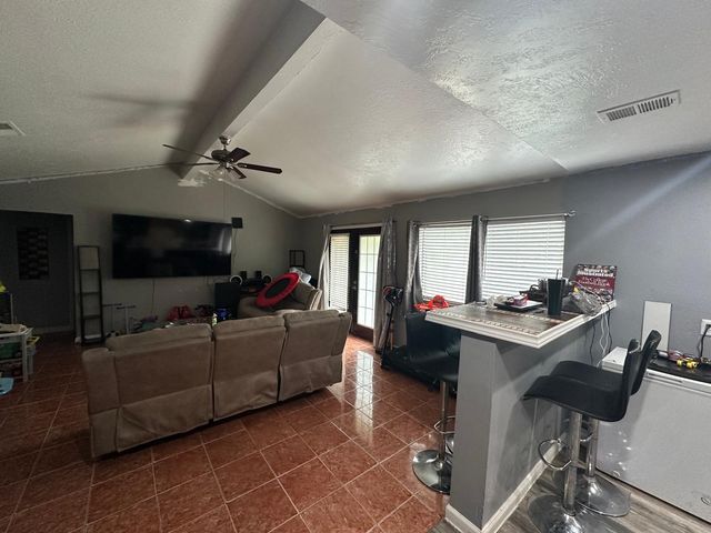 1506 Shelmar Drive, Arlington, TX 76014