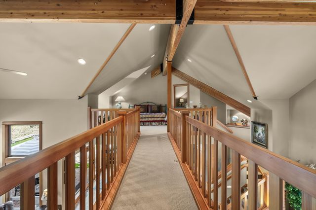 17010 Royal Coachman Drive, Sisters, OR 97759