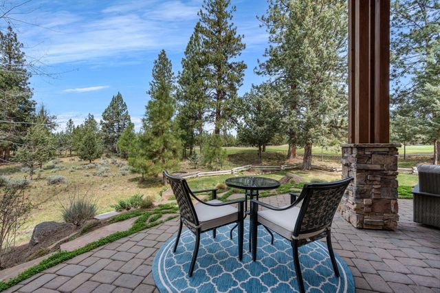 17010 Royal Coachman Drive, Sisters, OR 97759