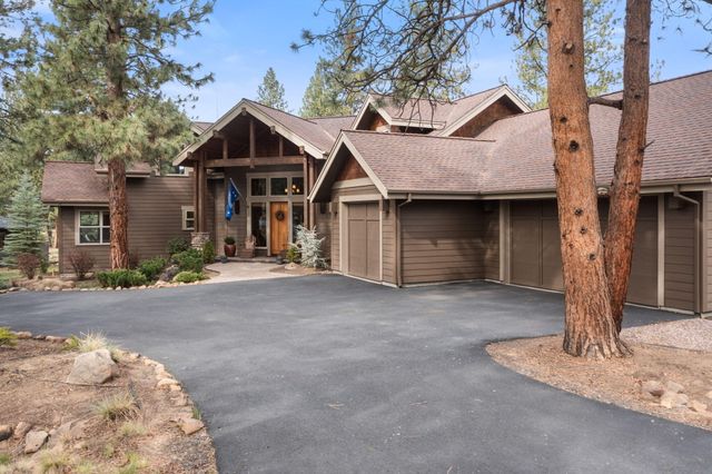 17010 Royal Coachman Drive, Sisters, OR 97759