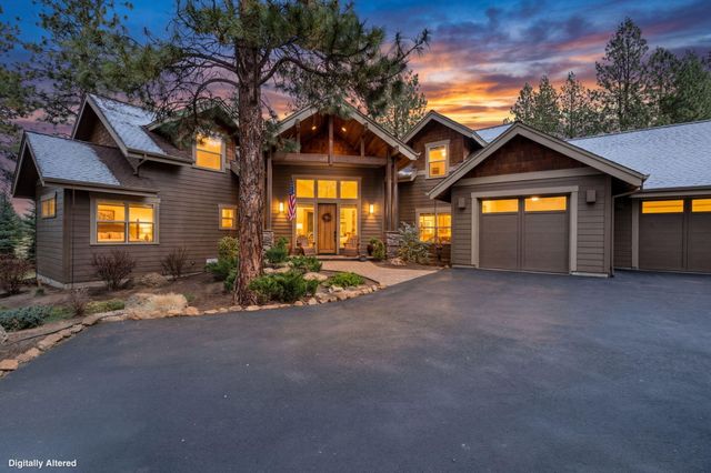 17010 Royal Coachman Drive, Sisters, OR 97759