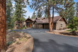 17010 Royal Coachman Drive, Sisters, OR 97759