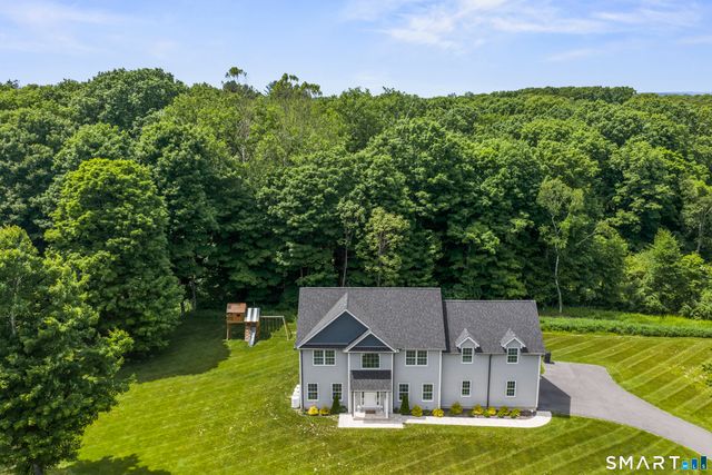 5 Anthonys Lane, New Milford, CT 06776
