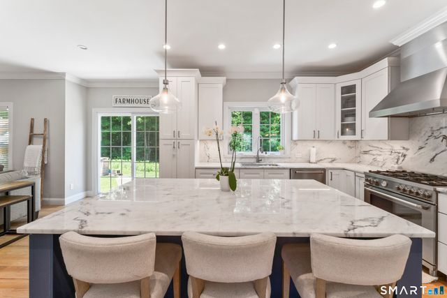 5 Anthonys Lane, New Milford, CT 06776