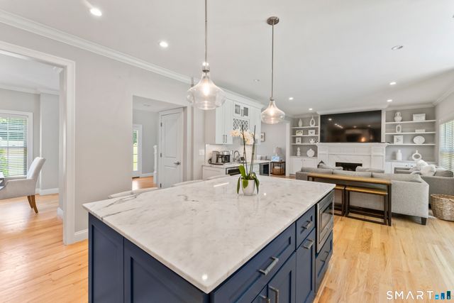 5 Anthonys Lane, New Milford, CT 06776