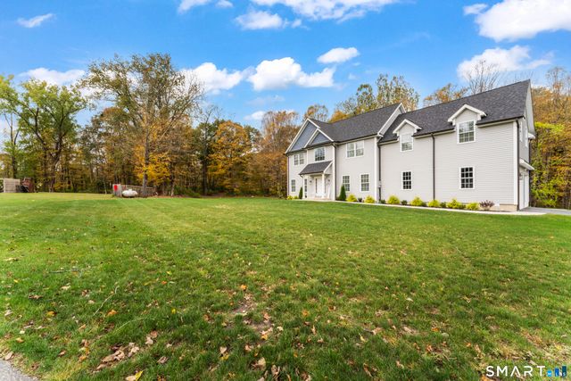5 Anthonys Lane, New Milford, CT 06776