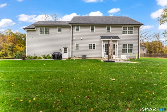 5 Anthonys Lane, New Milford, CT 06776