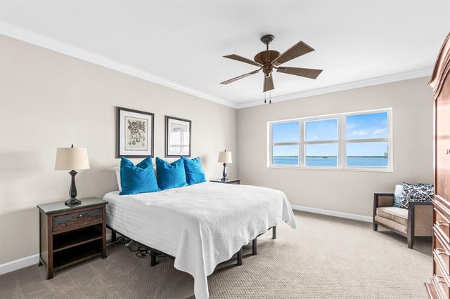 2650 Lake Shore Drive 703, Riviera Beach, FL 33404