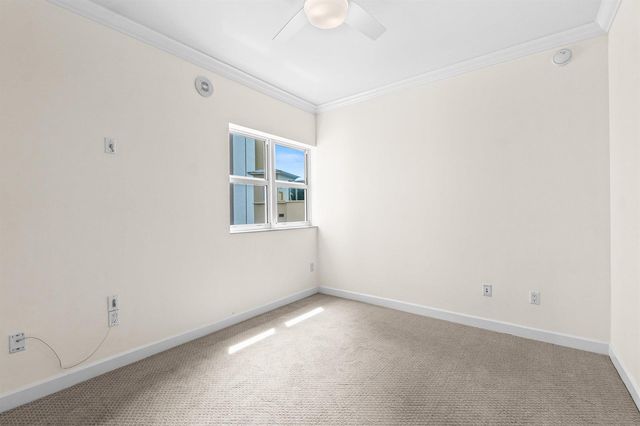 2650 Lake Shore Drive 703, Riviera Beach, FL 33404