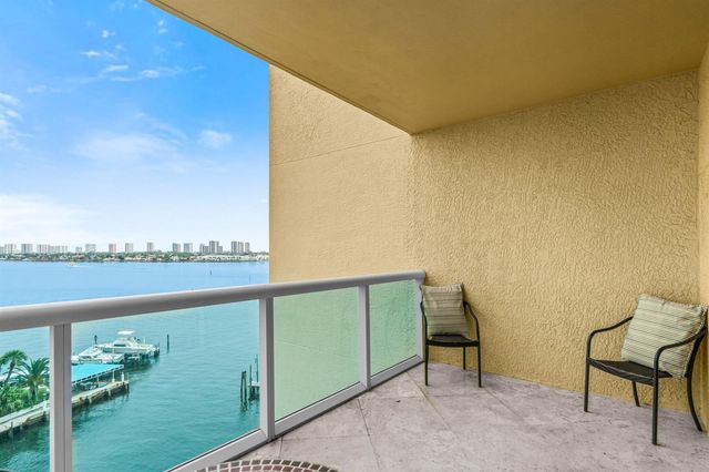 2650 Lake Shore Drive 703, Riviera Beach, FL 33404