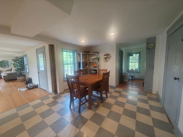 34 George Street, Mendon, MA 01756