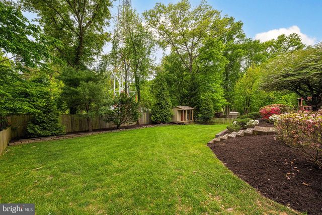 5626 FORT CORLORAN DR, Burke, VA 22015