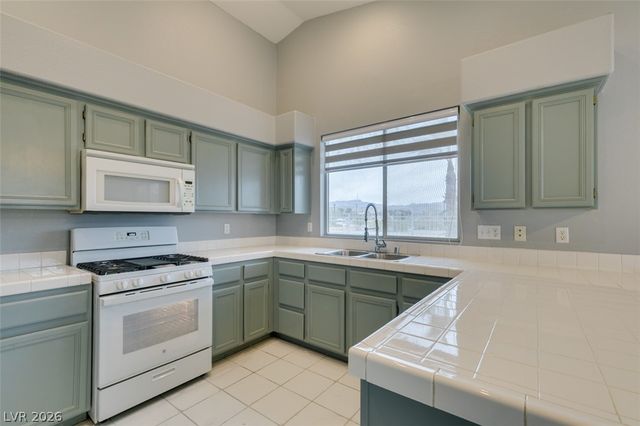 7782 Top Hat Avenue, Las Vegas, NV 89113