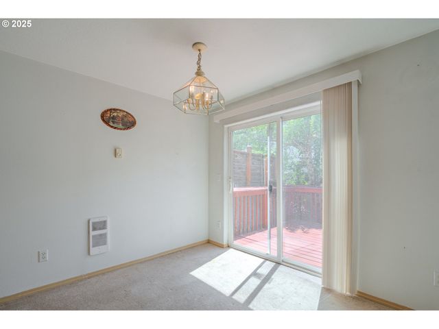 1115 W 33RD Way, Vancouver, WA 98660