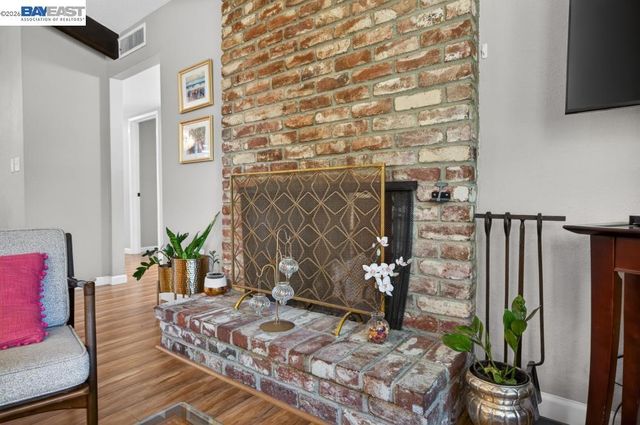 3590 Park Rd, Sacramento, CA 95841