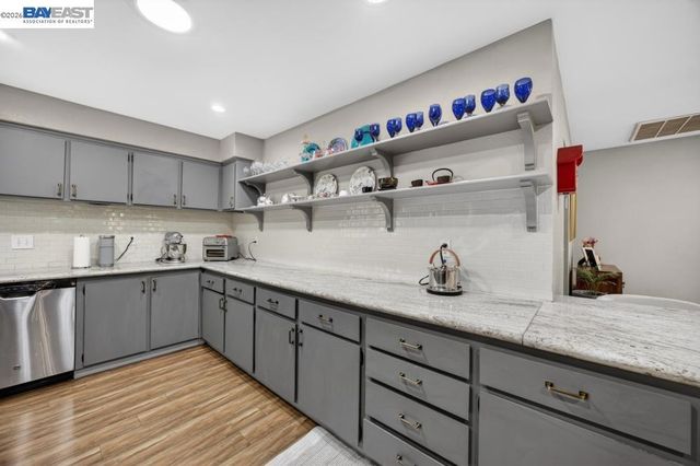 3590 Park Rd, Sacramento, CA 95841