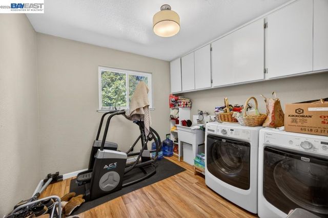 3590 Park Rd, Sacramento, CA 95841