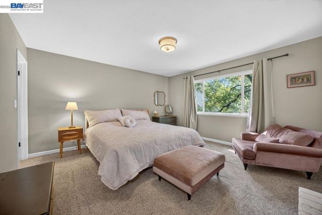3590 Park Rd, Sacramento, CA 95841