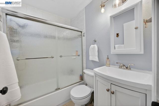 3590 Park Rd, Sacramento, CA 95841