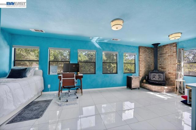 3590 Park Rd, Sacramento, CA 95841