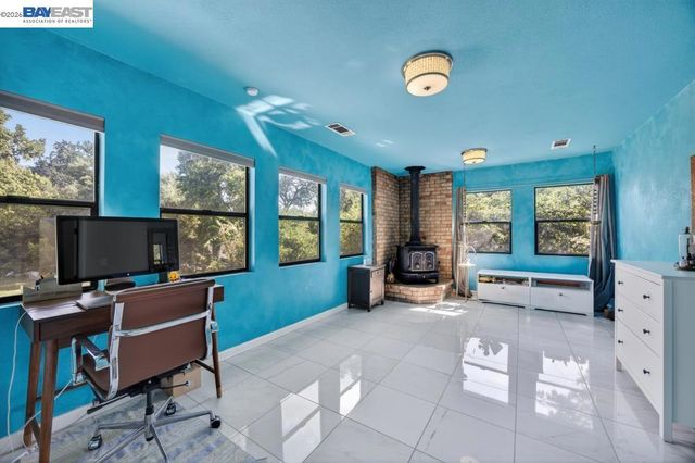 3590 Park Rd, Sacramento, CA 95841