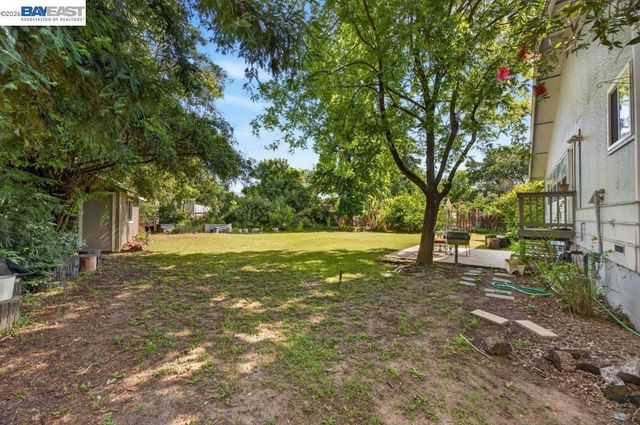 3590 Park Rd, Sacramento, CA 95841