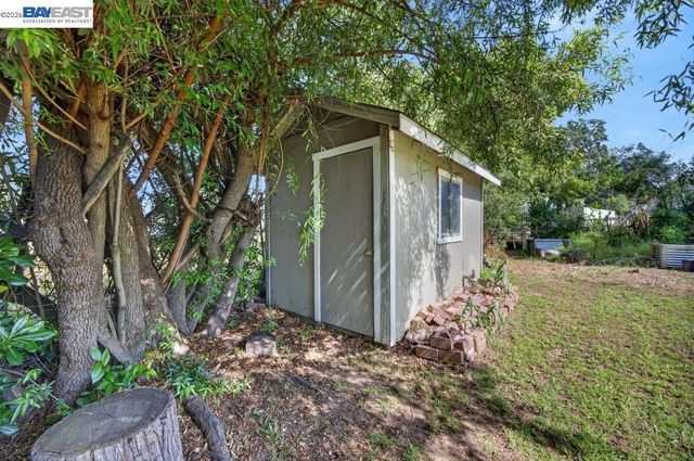 3590 Park Rd, Sacramento, CA 95841