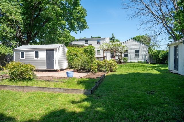 113 Oak St, Weymouth, MA 02190